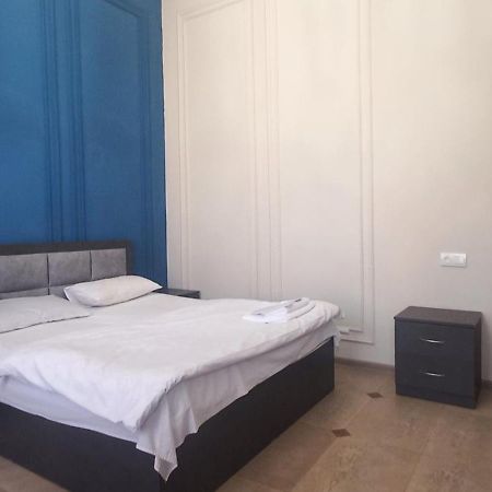 New Bella Hotel Jerevan Exteriör bild